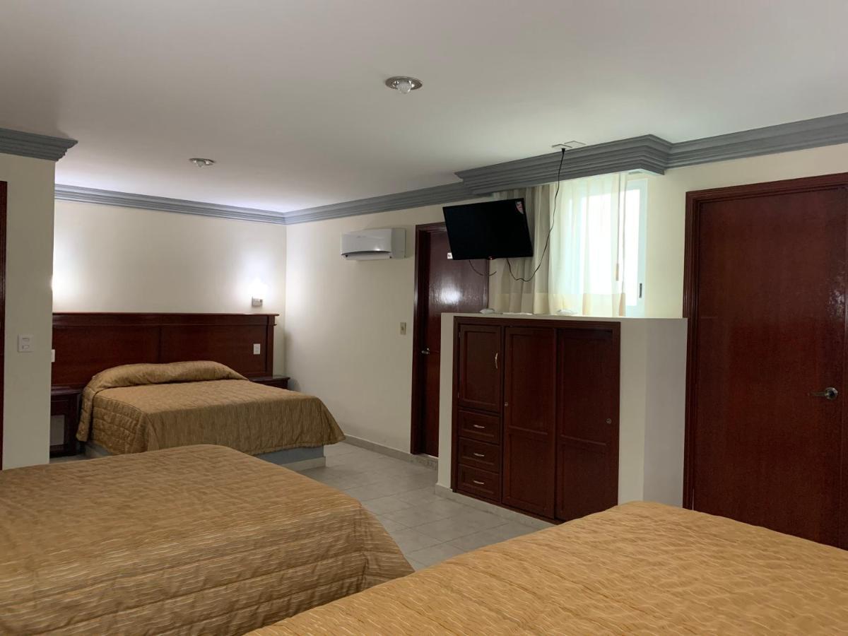 Real Del Sur Motel Moroleon ภายนอก รูปภาพ